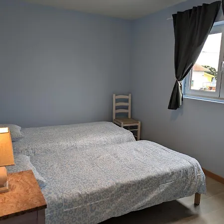 T2 Na Da Com Varanda - Yellow Door Apartment *